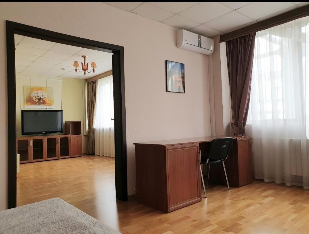 Hotel Obolon-Arena Kiev Ngoại thất bức ảnh